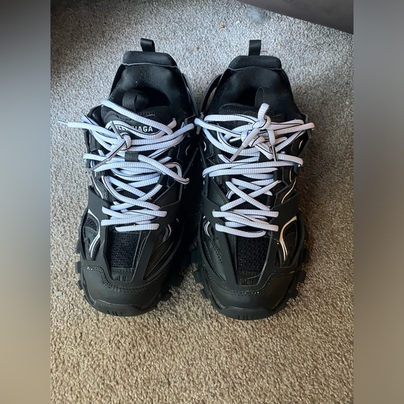 Balenciaga Track Runner Sneaker - Picture 7 of 7